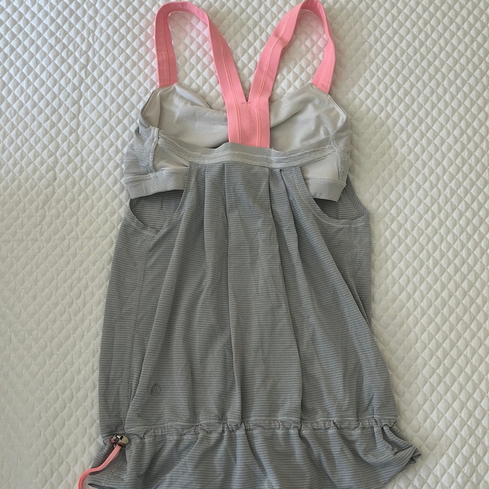 lululemon athletica run tank size 2